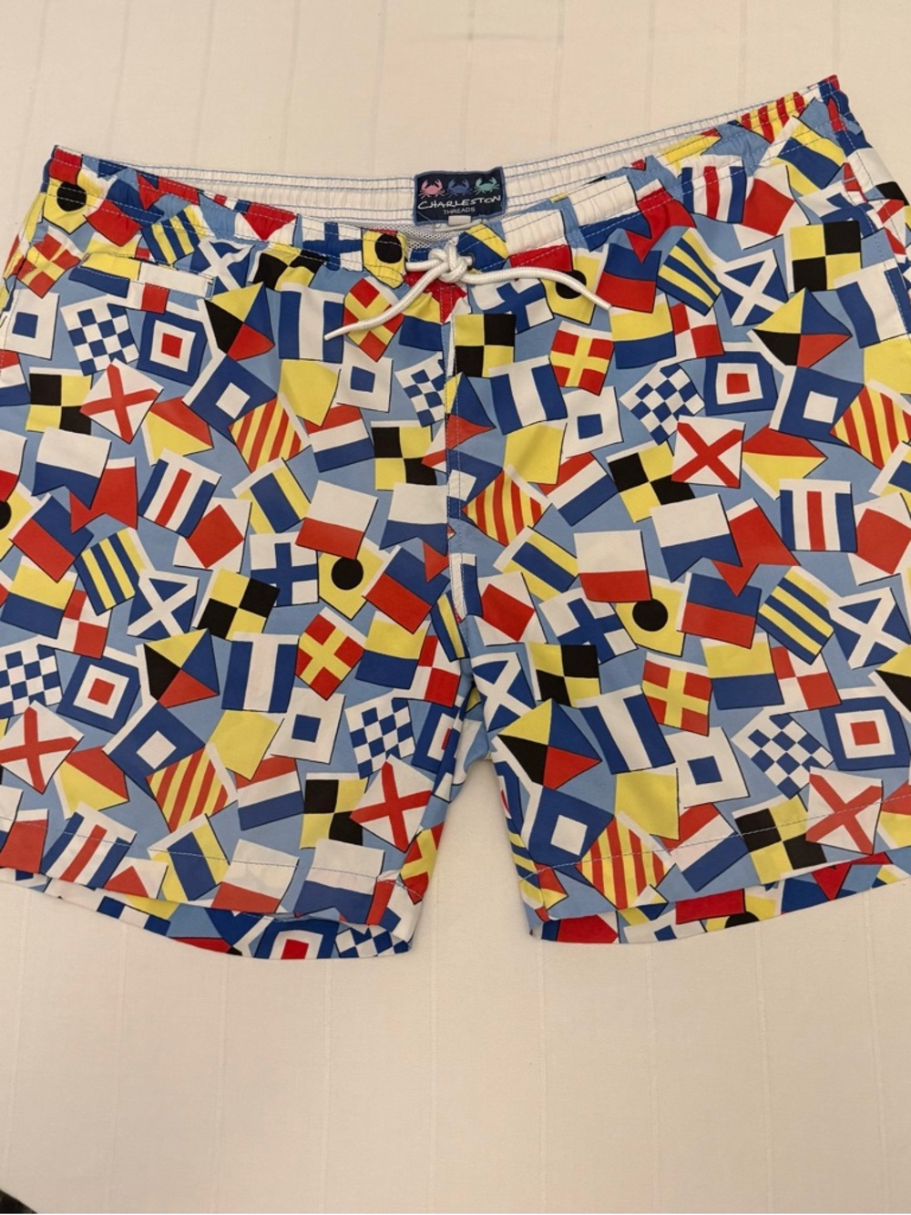 Charleston threads Navy Multi-Flag Print Men’s Swim Trunks  size large
